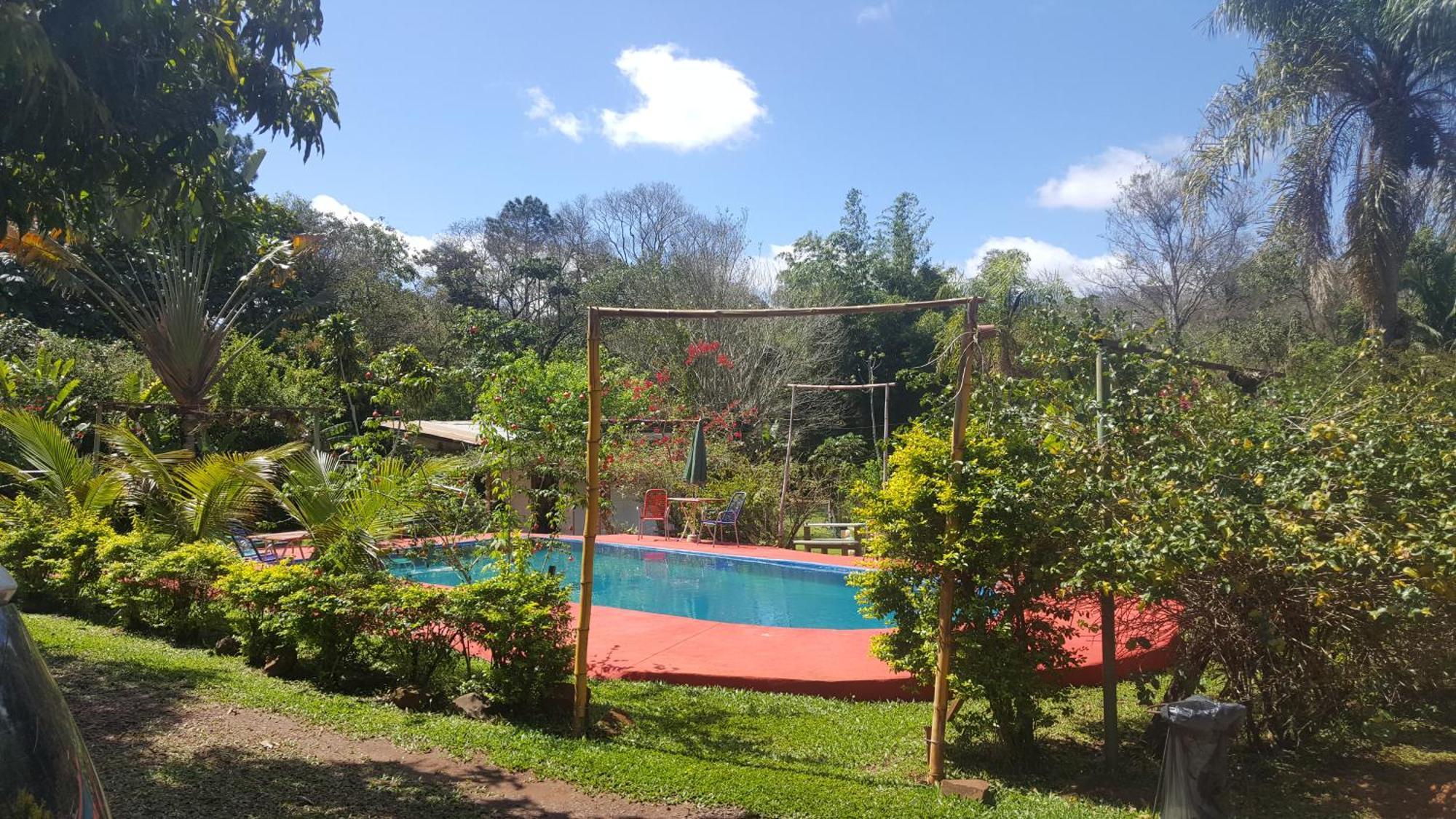 Hotel Y Residencial Amigos Puerto Iguazú Extérieur photo
